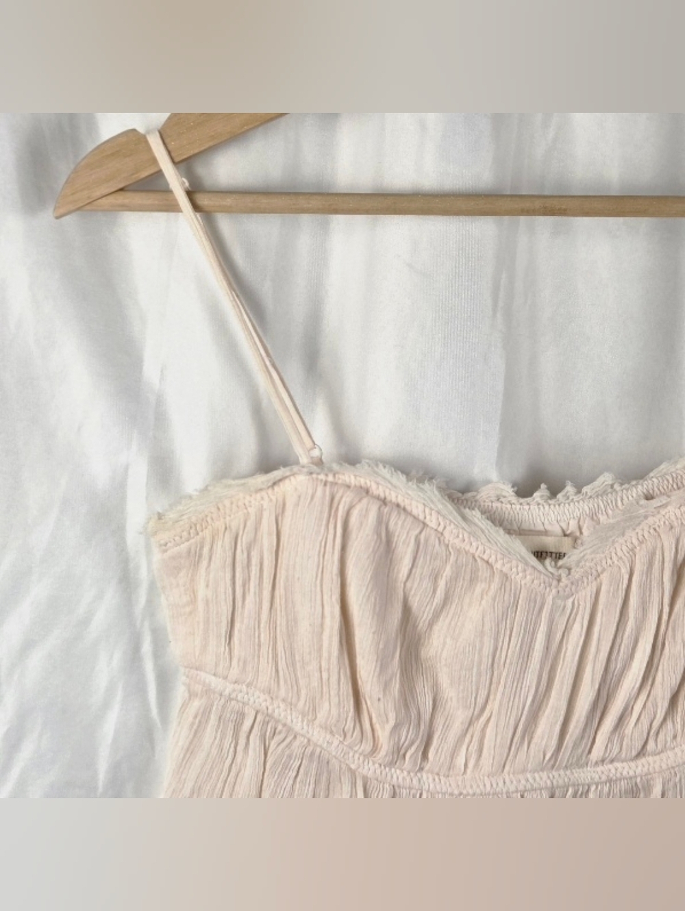 Urban Outfitters Cream Pink Lace-Trim Camisole Size Small Petite - Picture 2 of 16